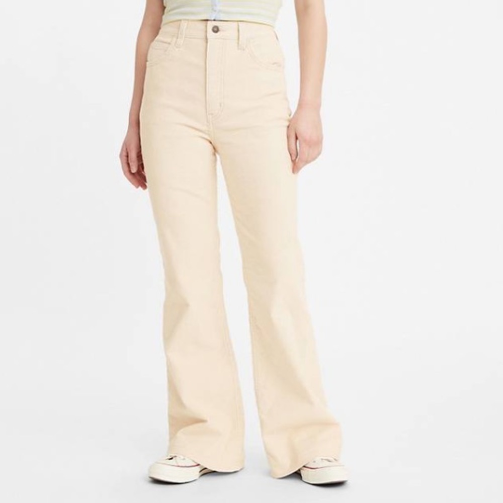 Levis 70's High Rise Flare Corduroy Women’s Jeans Cream Size 27